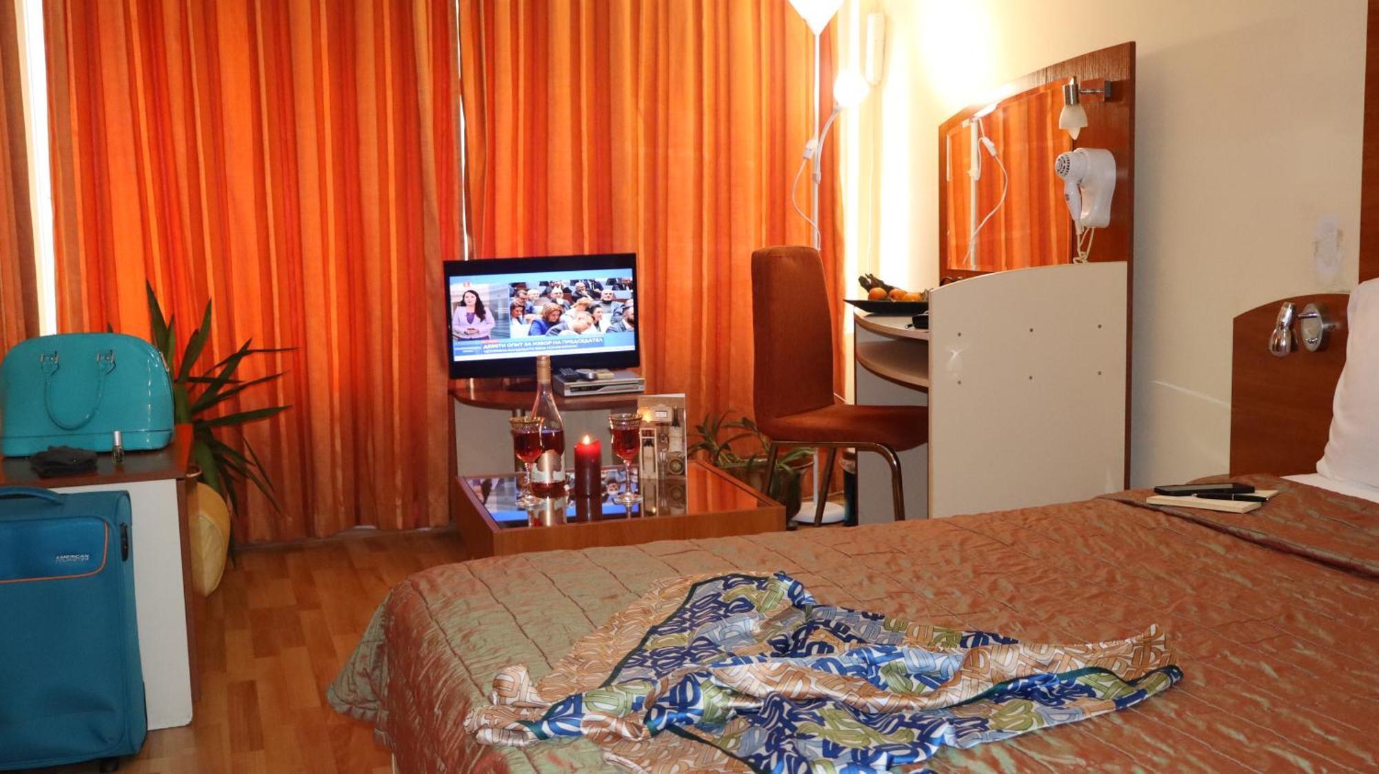 Hotel Palitra Varna Eksteriør bilde