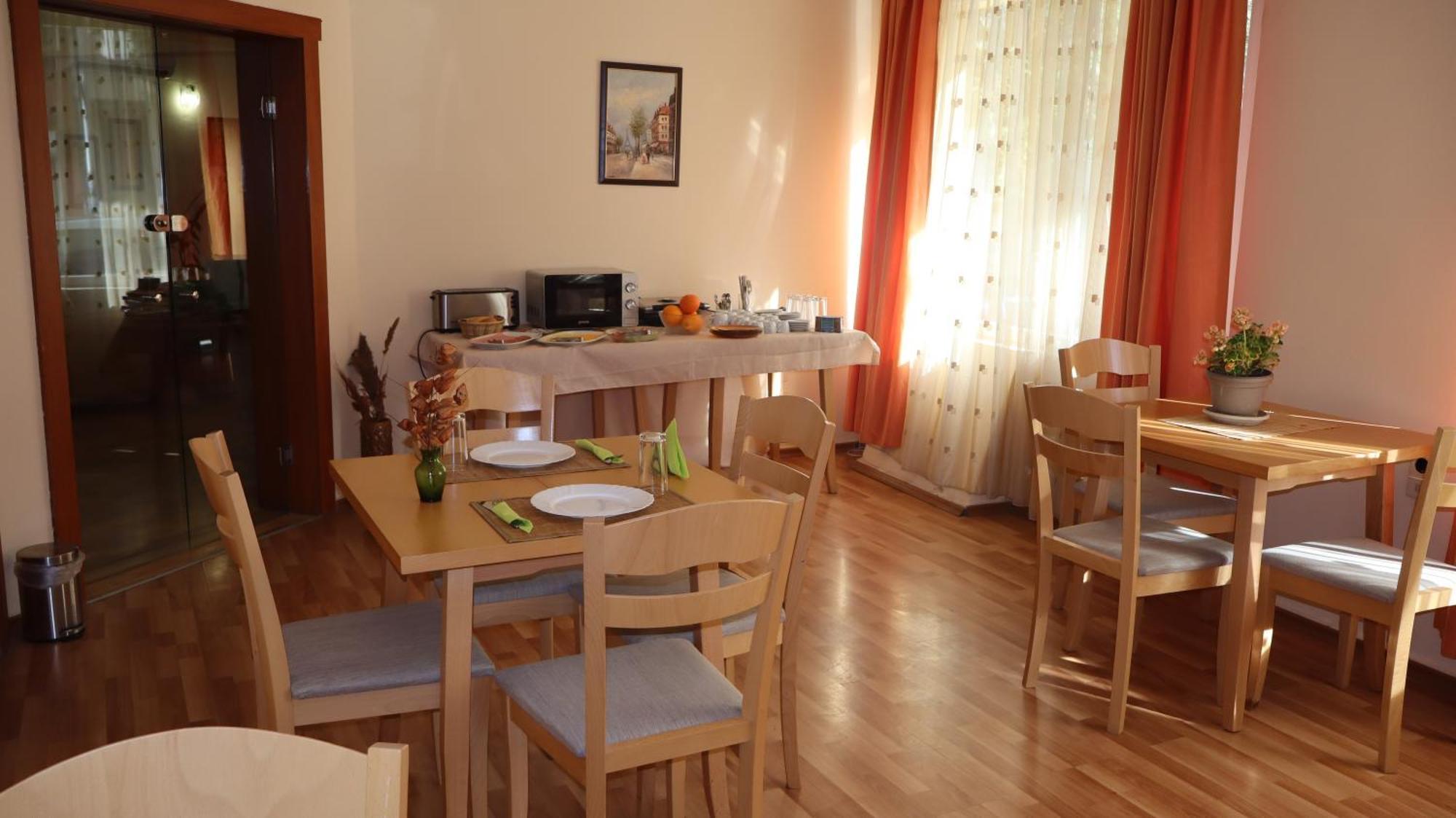 Hotel Palitra Varna Eksteriør bilde